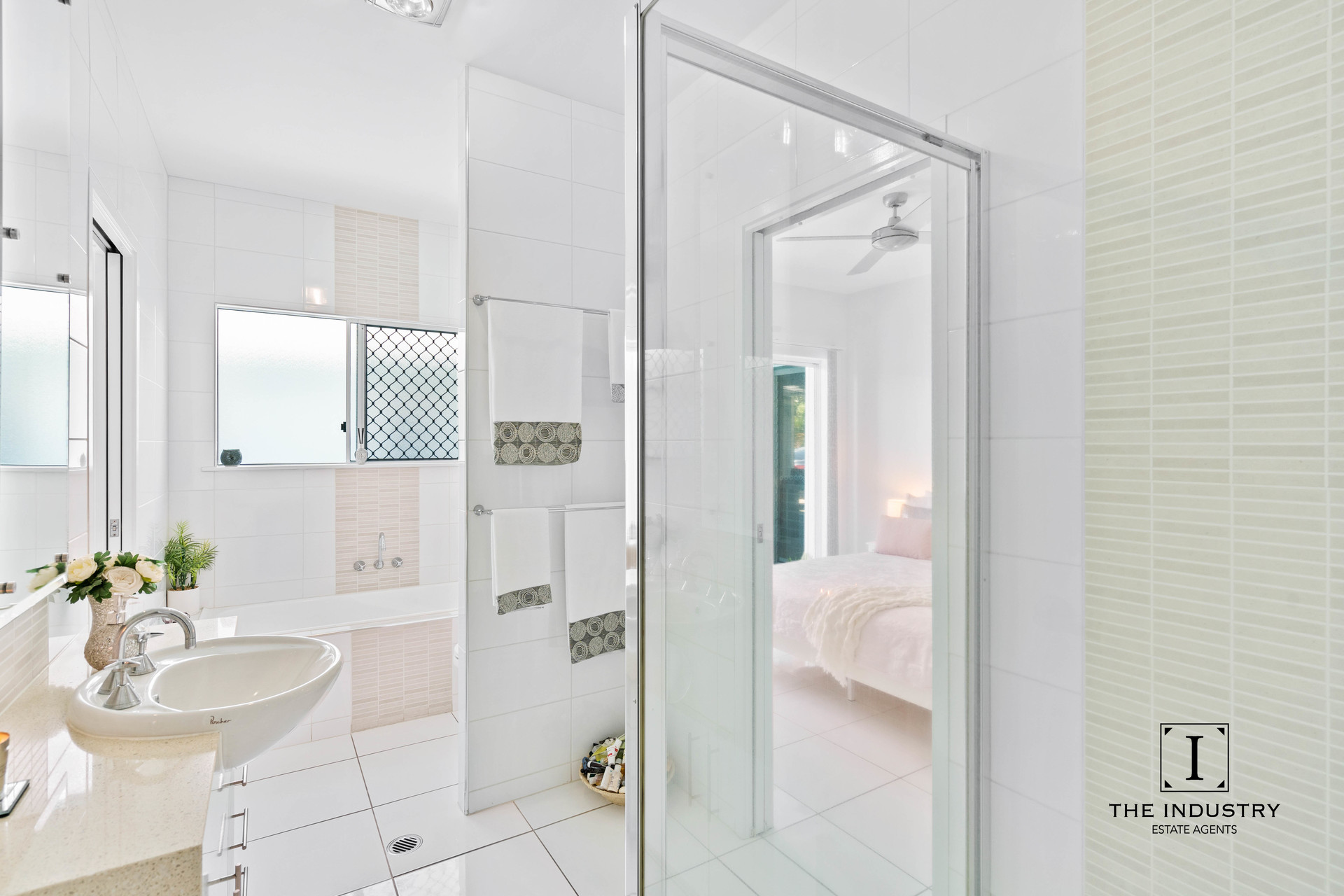30 Lagoon Drive, Trinity Beach, QLD 4879 AUS