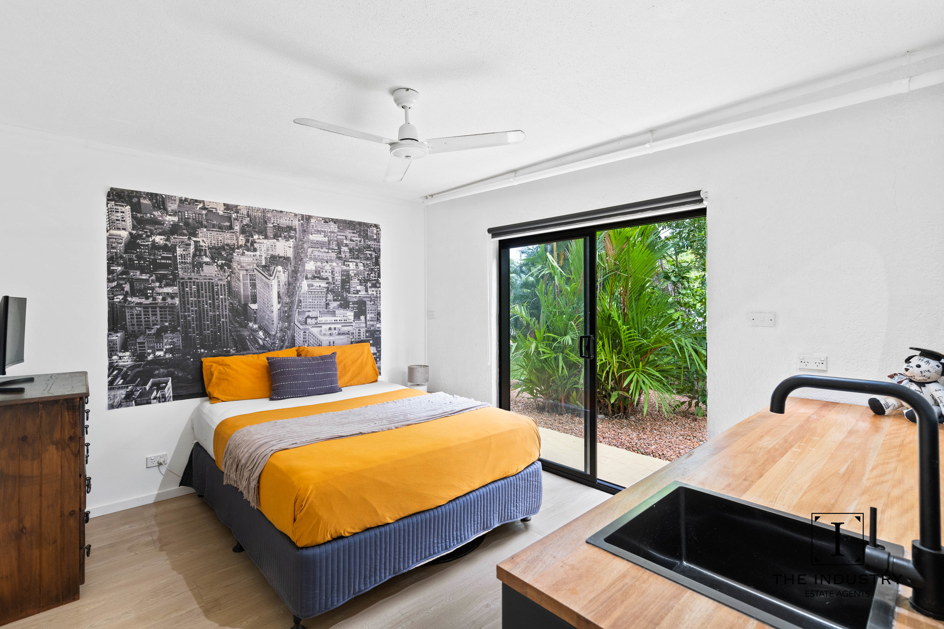 9-11 Wakunai Close, Trinity Beach, QLD 4879 AUS