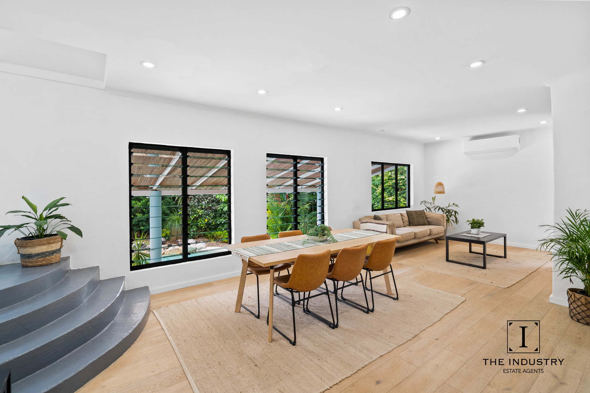 9-11 Wakunai Close, Trinity Beach, QLD 4879 AUS