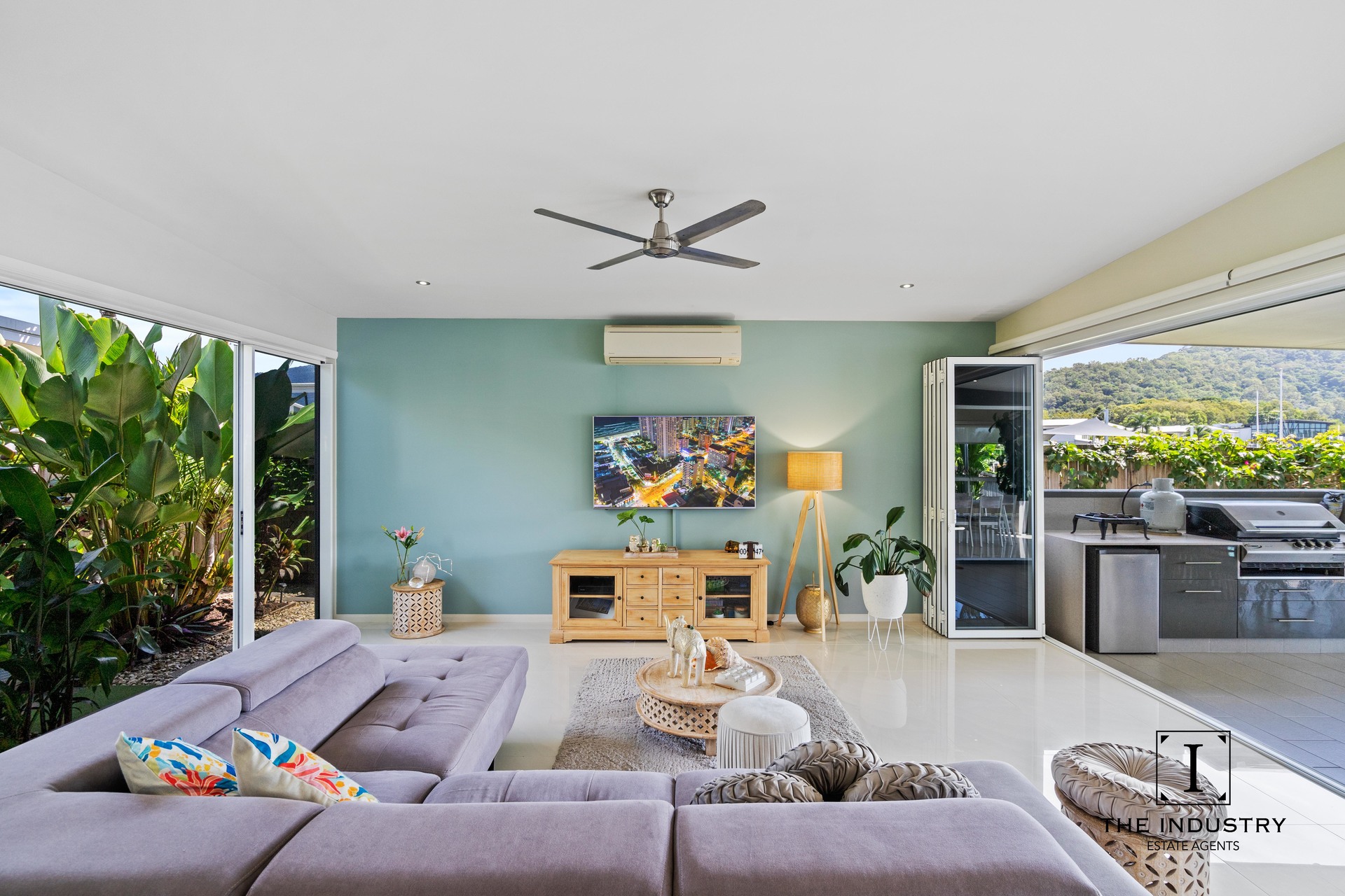 14 Marina Quay, Trinity Park, QLD 4879 AUS