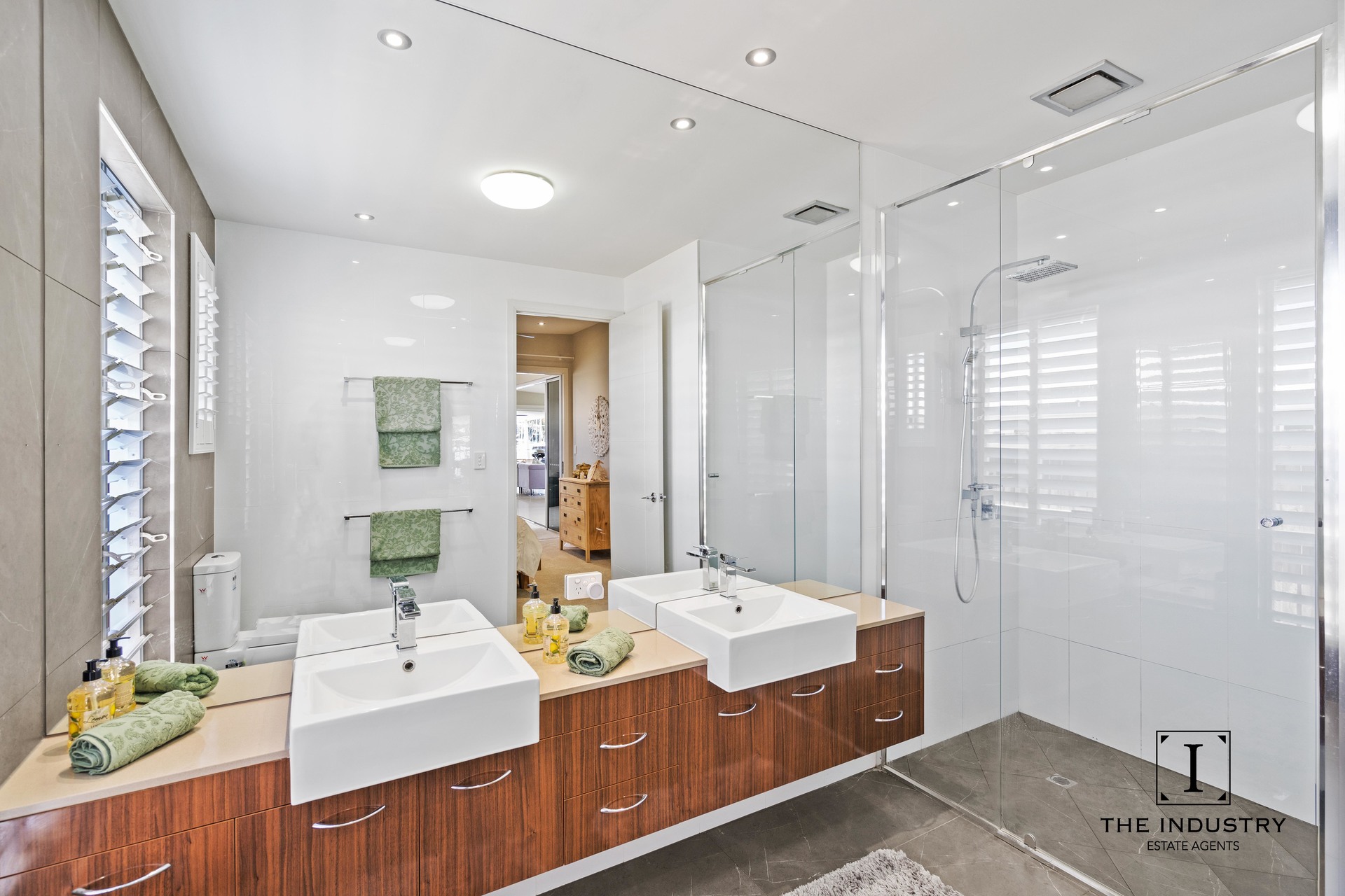 14 Marina Quay, Trinity Park, QLD 4879 AUS