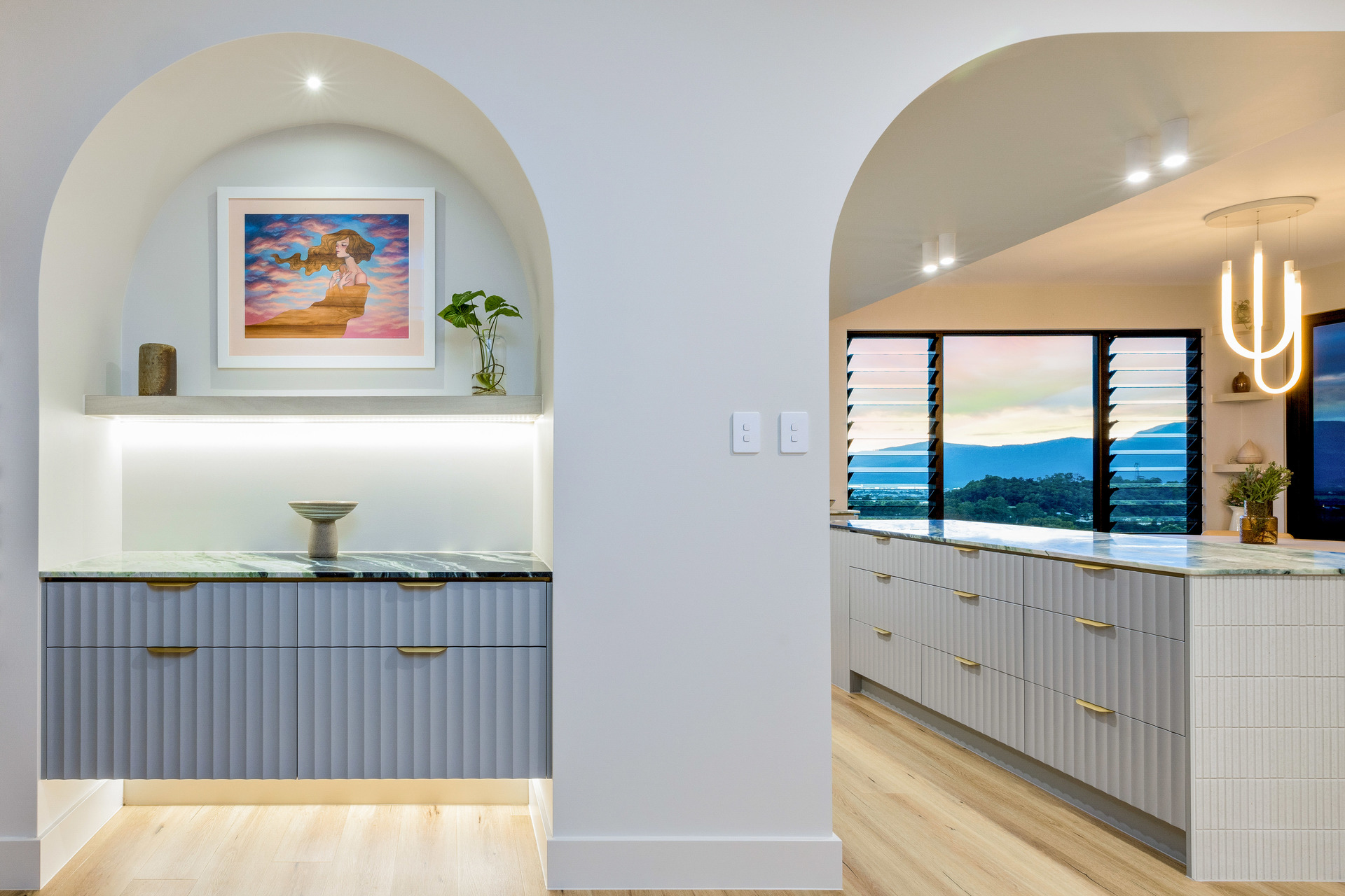 254 Toogood Road, Bayview Heights, QLD 4868 AUS