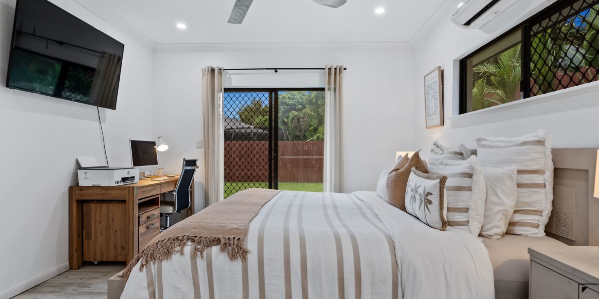 30 Hideaway Close, Palm Cove, QLD 4879 AUS