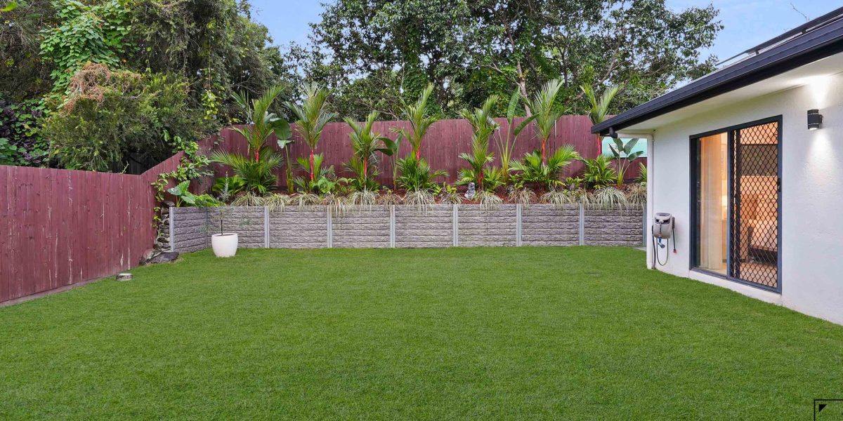 30 Hideaway Close, Palm Cove, QLD 4879 AUS