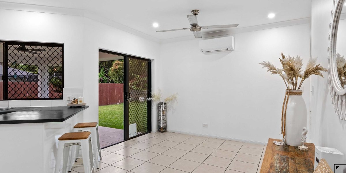 30 Hideaway Close, Palm Cove, QLD 4879 AUS