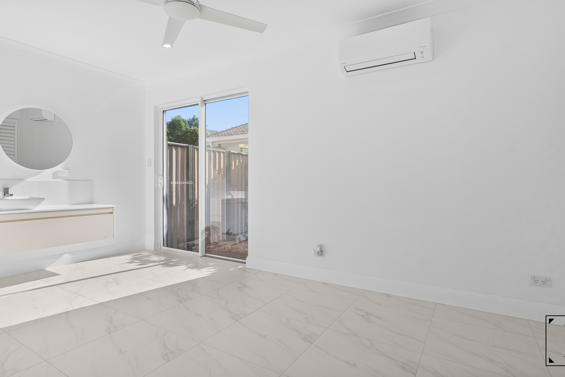 6 Parkinson Avenue, Kewarra Beach, QLD 4879 AUS