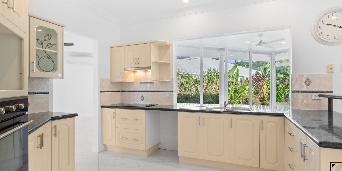 6 Parkinson Avenue, Kewarra Beach, QLD 4879 AUS