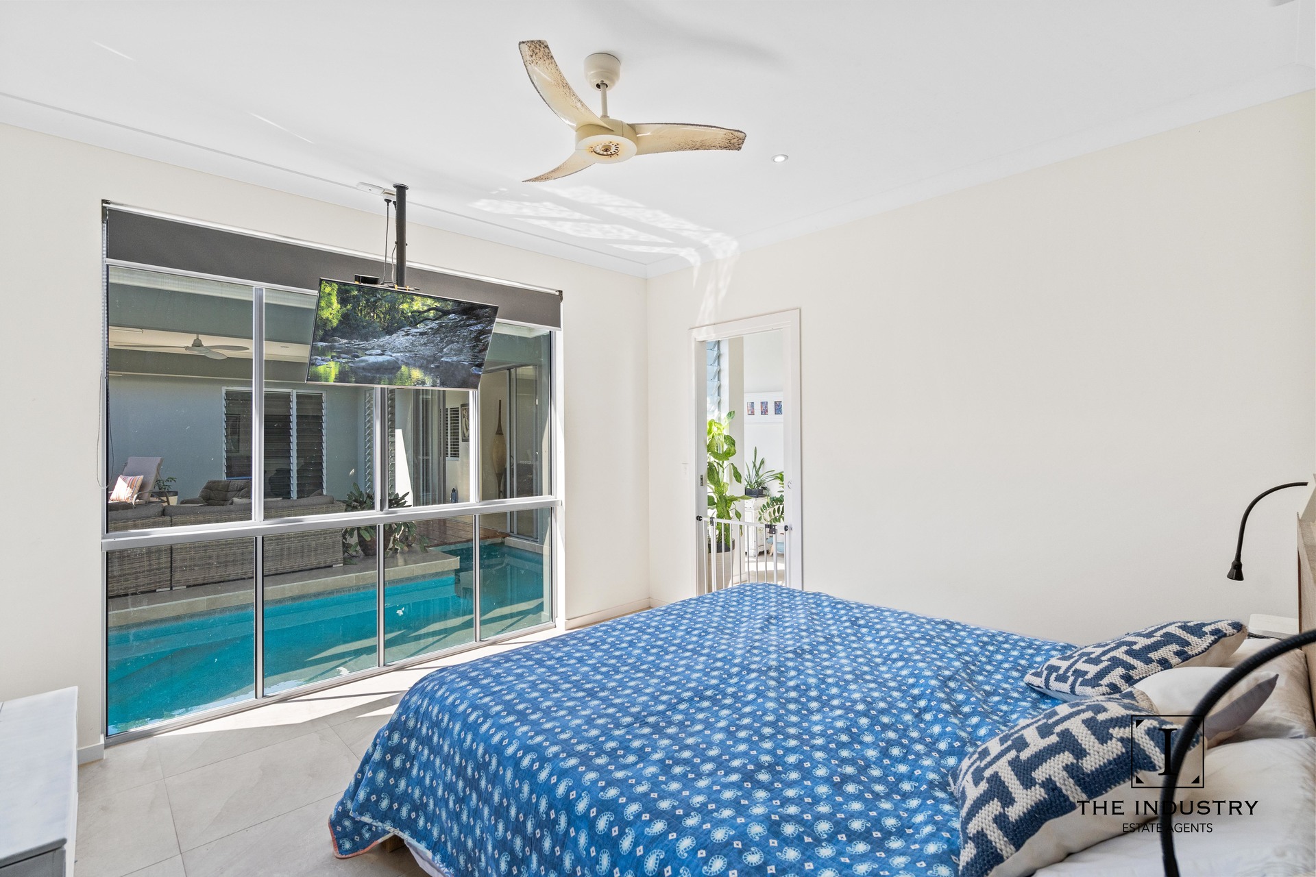 28 Lagoon Drive, Trinity Beach, QLD 4879 AUS