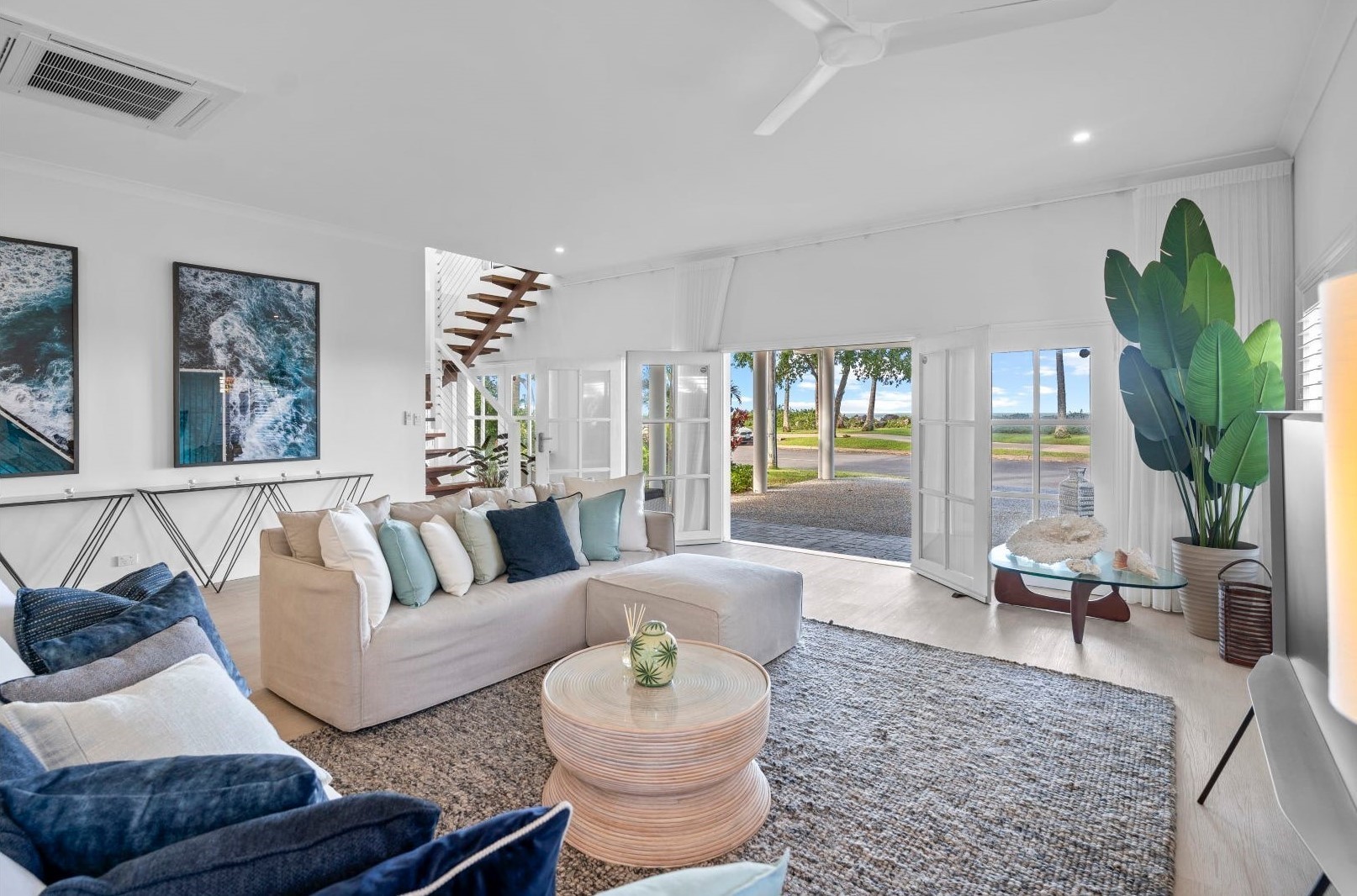 43 Arlington Esplanade, Clifton Beach, QLD 4879 AUS