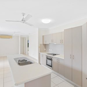 3 Merri Street, Bentley Park, QLD 4869 AUS