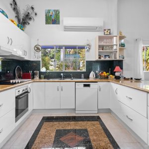 90 Stoney Creek Road, Speewah, QLD 4881 AUS