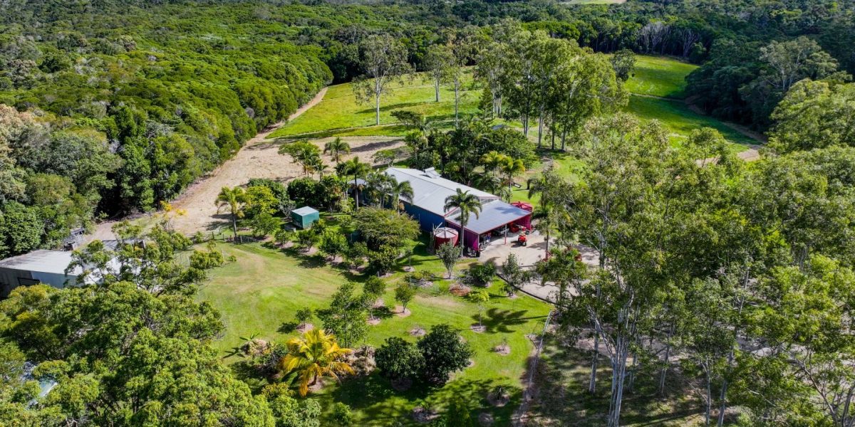90 Stoney Creek Road, Speewah, QLD 4881 AUS