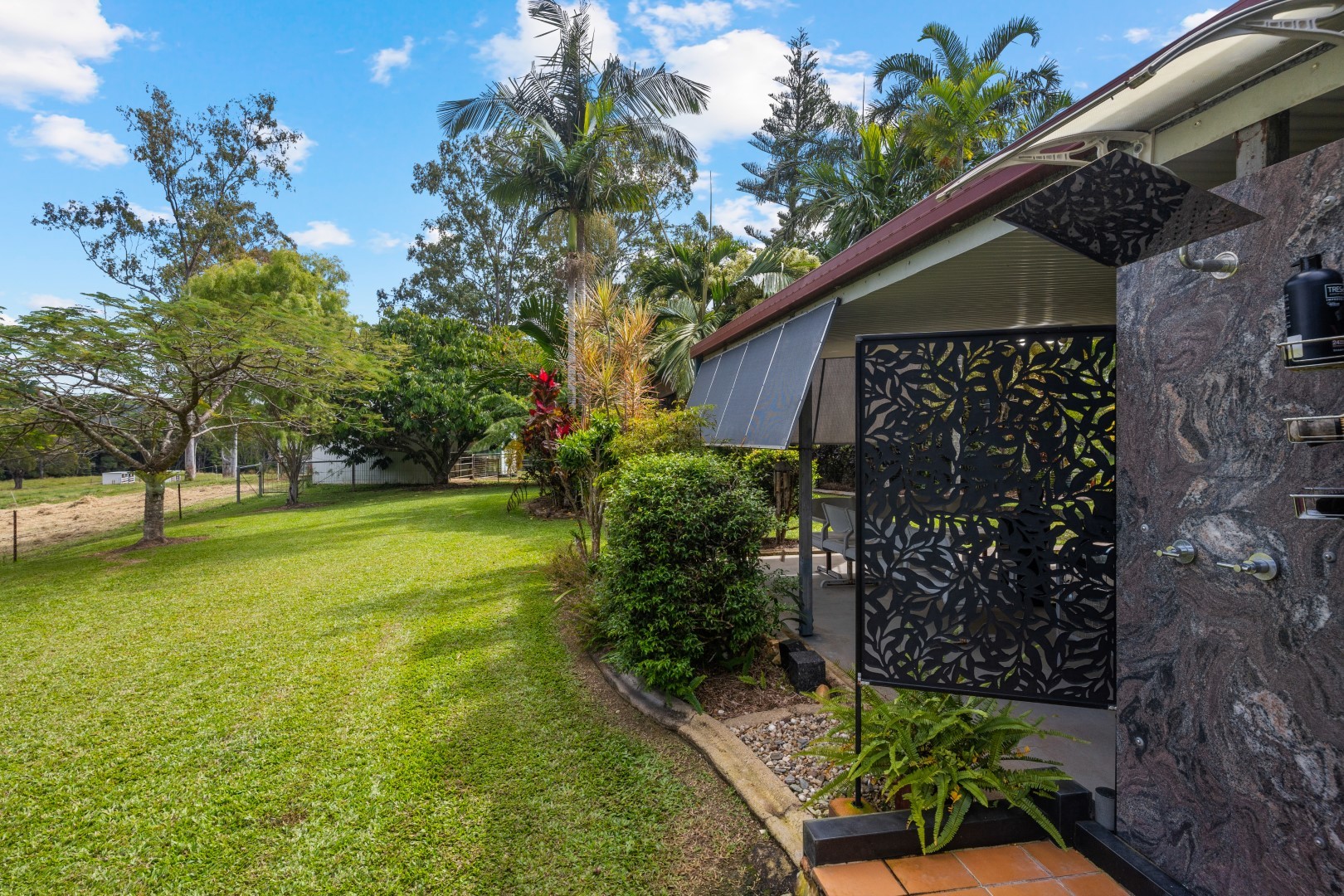 90 Stoney Creek Road, Speewah, QLD 4881 AUS
