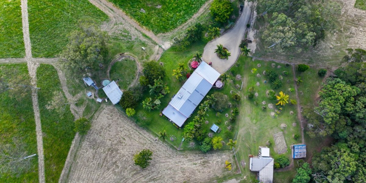 90 Stoney Creek Road, Speewah, QLD 4881 AUS