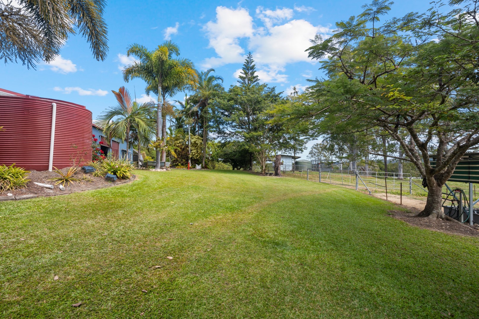 90 Stoney Creek Road, Speewah, QLD 4881 AUS