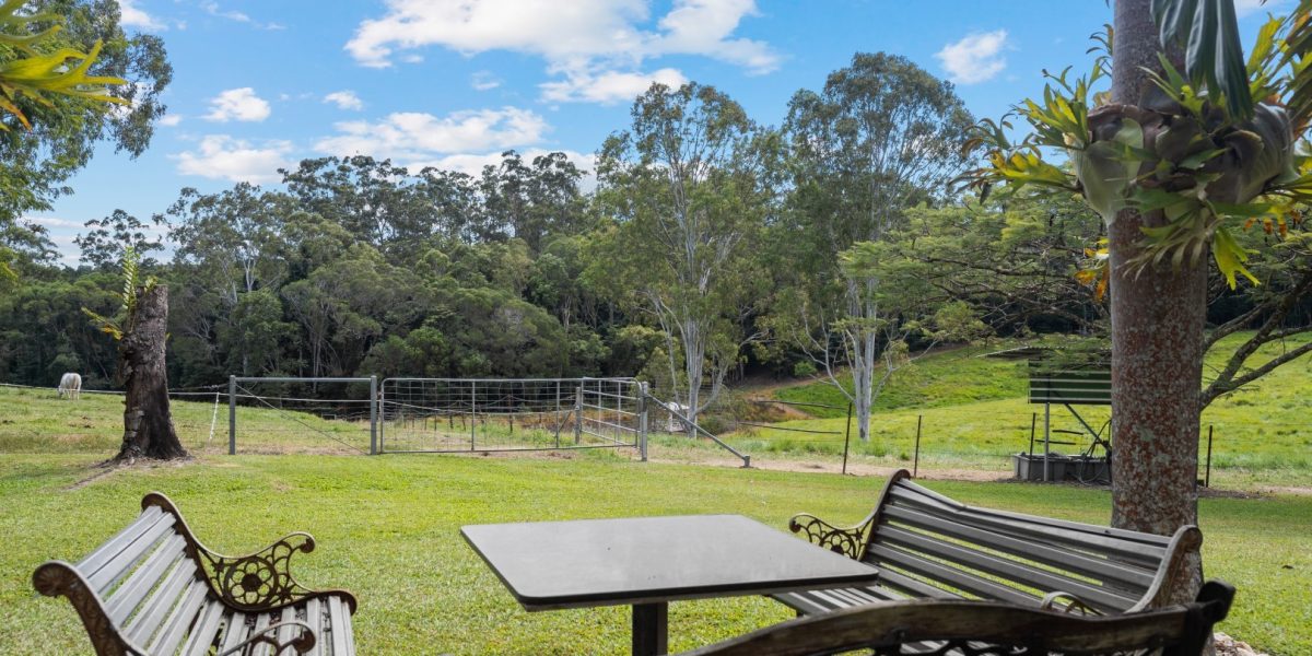 90 Stoney Creek Road, Speewah, QLD 4881 AUS