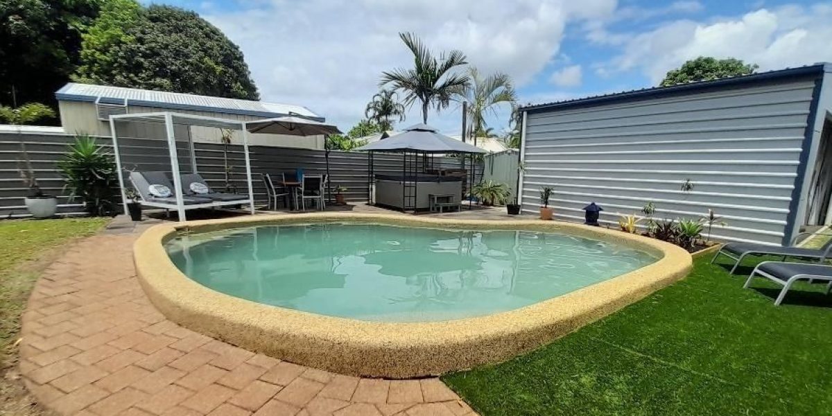 6 Davis Close, Manoora, QLD 4870 AUS