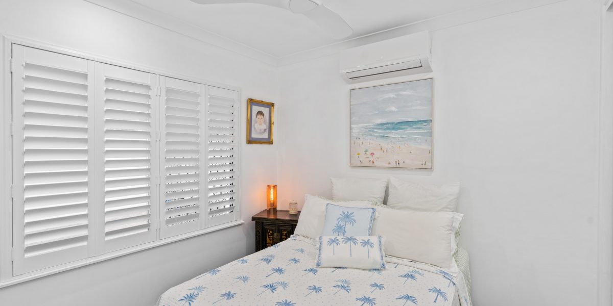 1 Como Close, Kewarra Beach, QLD 4879 AUS