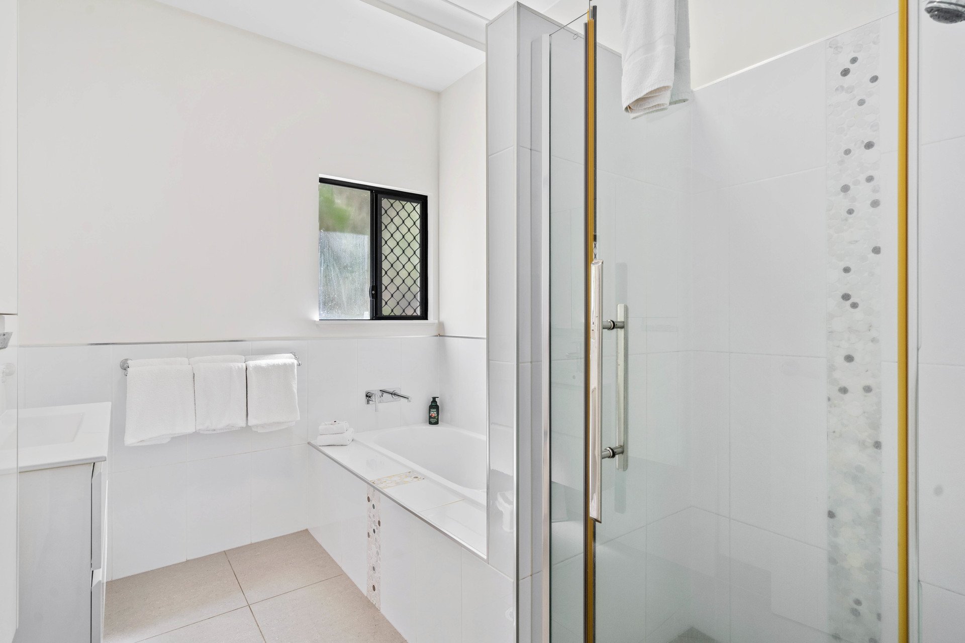 14 Beachfront Avenue, Trinity Beach, QLD 4879 AUS