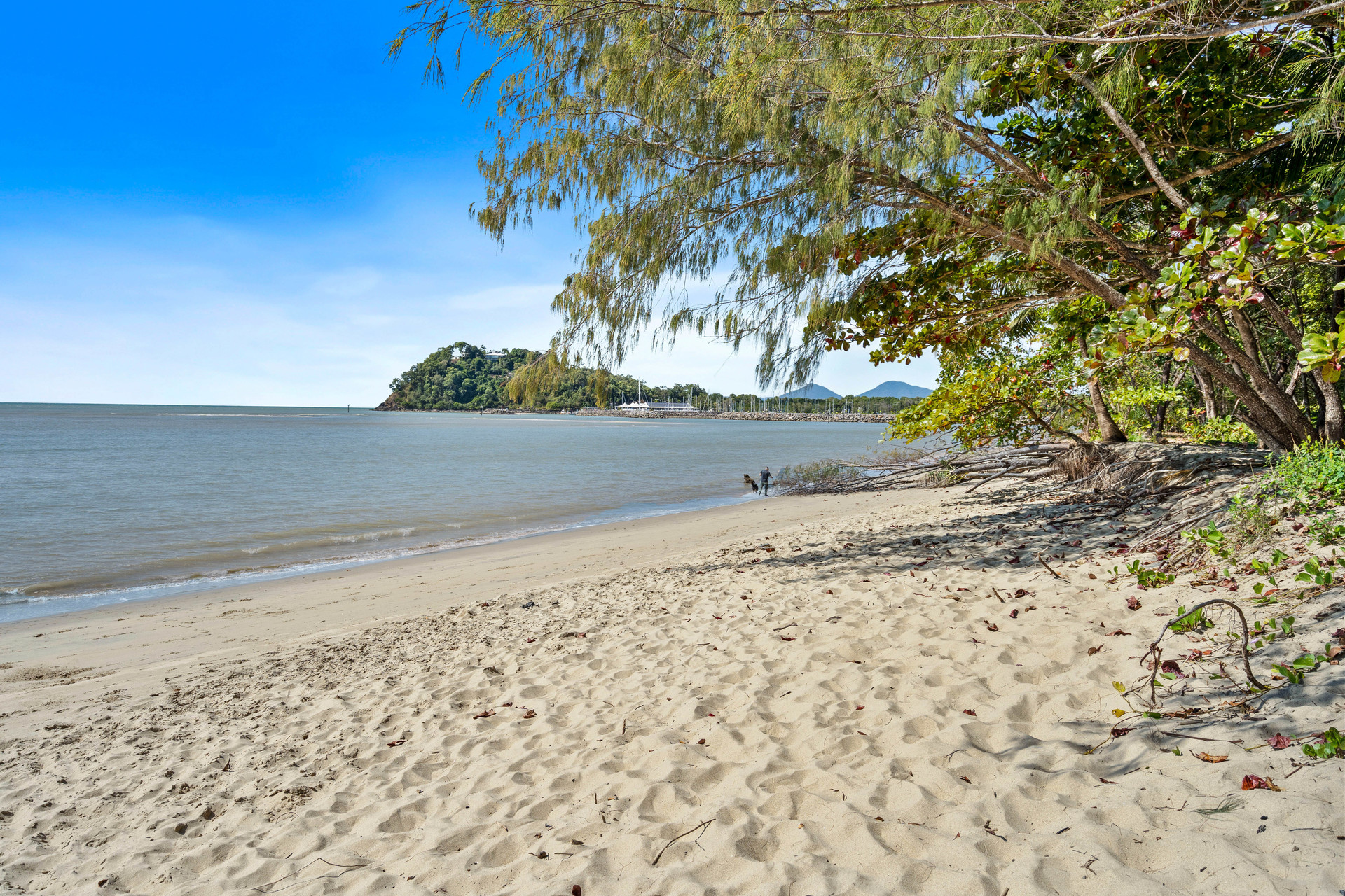 14 Beachfront Avenue, Trinity Beach, QLD 4879 AUS