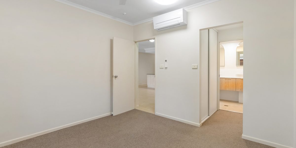 2/16-18 Smith Street, Cairns North, QLD 4870 AUS