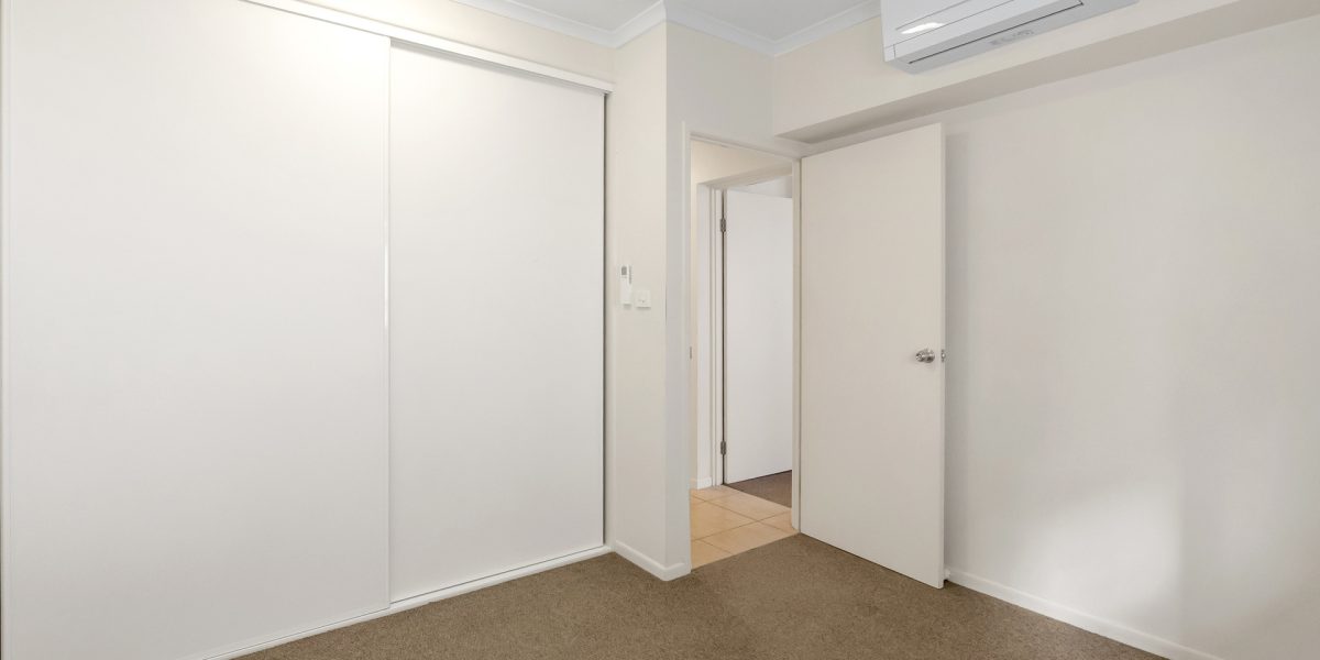 2/16-18 Smith Street, Cairns North, QLD 4870 AUS