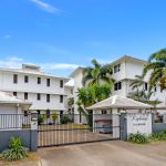 2/16-18 Smith Street, Cairns North, QLD 4870 AUS