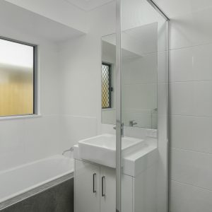 6 Mungana Circuit, Smithfield, QLD 4878 AUS