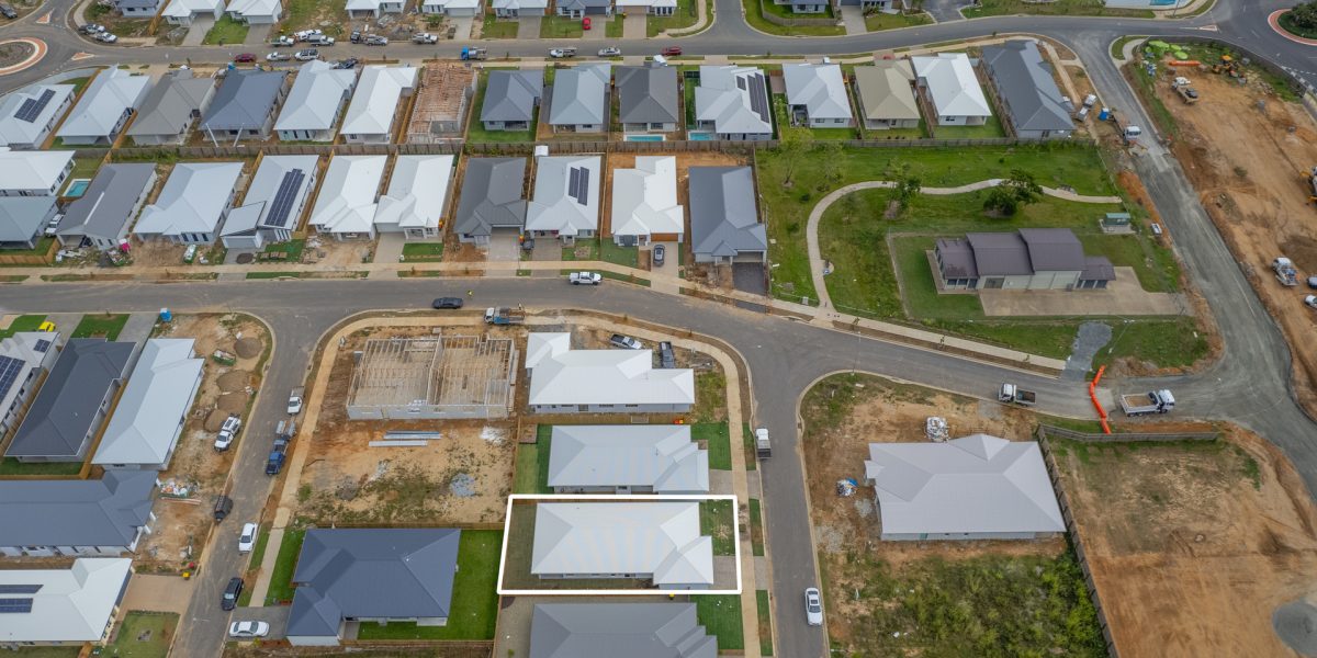 6 Mungana Circuit, Smithfield, QLD 4878 AUS