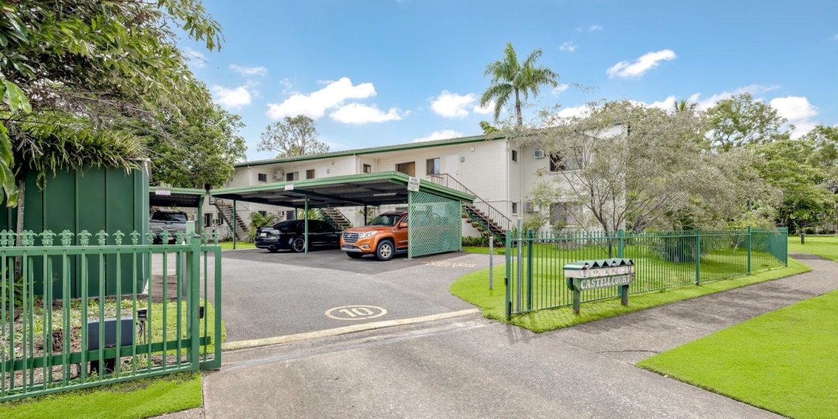 12/9 Vivian Close, Westcourt, QLD 4870 AUS
