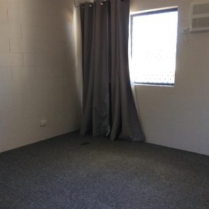 12/9 Vivian Close, Westcourt, QLD 4870 AUS