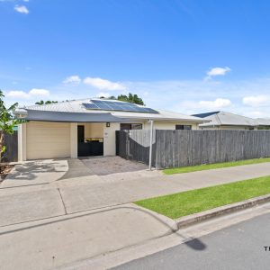 1 Seton Street, Trinity Park, QLD 4879 AUS