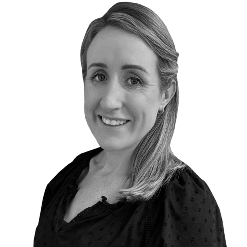 sarah-crossan-bw-2 sarah-crossan-bw-2