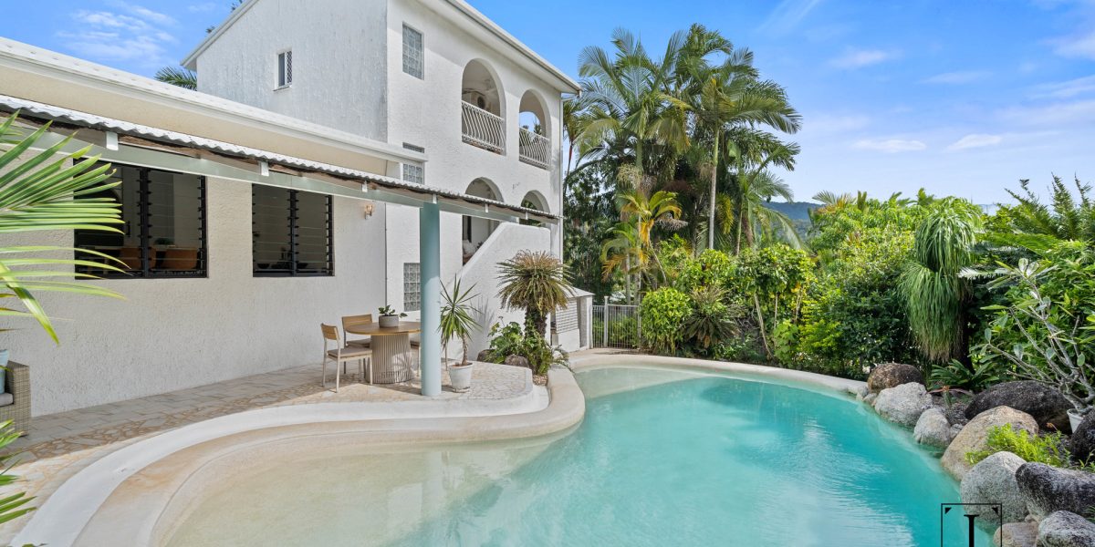 9-11 Wakunai Close, Trinity Beach, QLD 4879 AUS