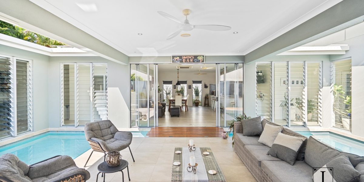 28 Lagoon Drive, Trinity Beach, QLD 4879 AUS