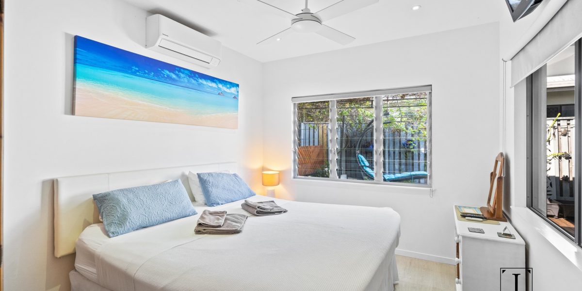 28 Lagoon Drive, Trinity Beach, QLD 4879 AUS