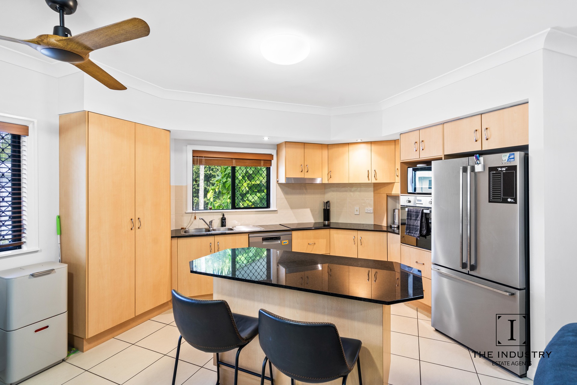 5/69 Sims Esplanade, Yorkeys Knob, QLD 4878 AUS