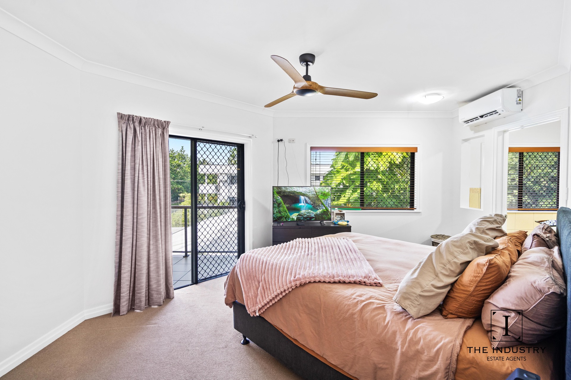5/69 Sims Esplanade, Yorkeys Knob, QLD 4878 AUS
