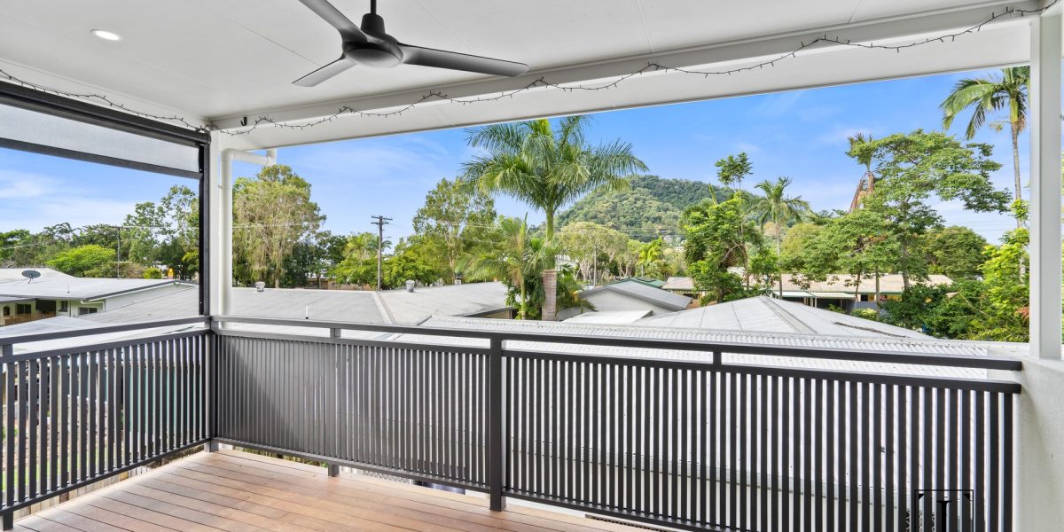 4 Morobe Close, Trinity Beach, QLD 4879 AUS