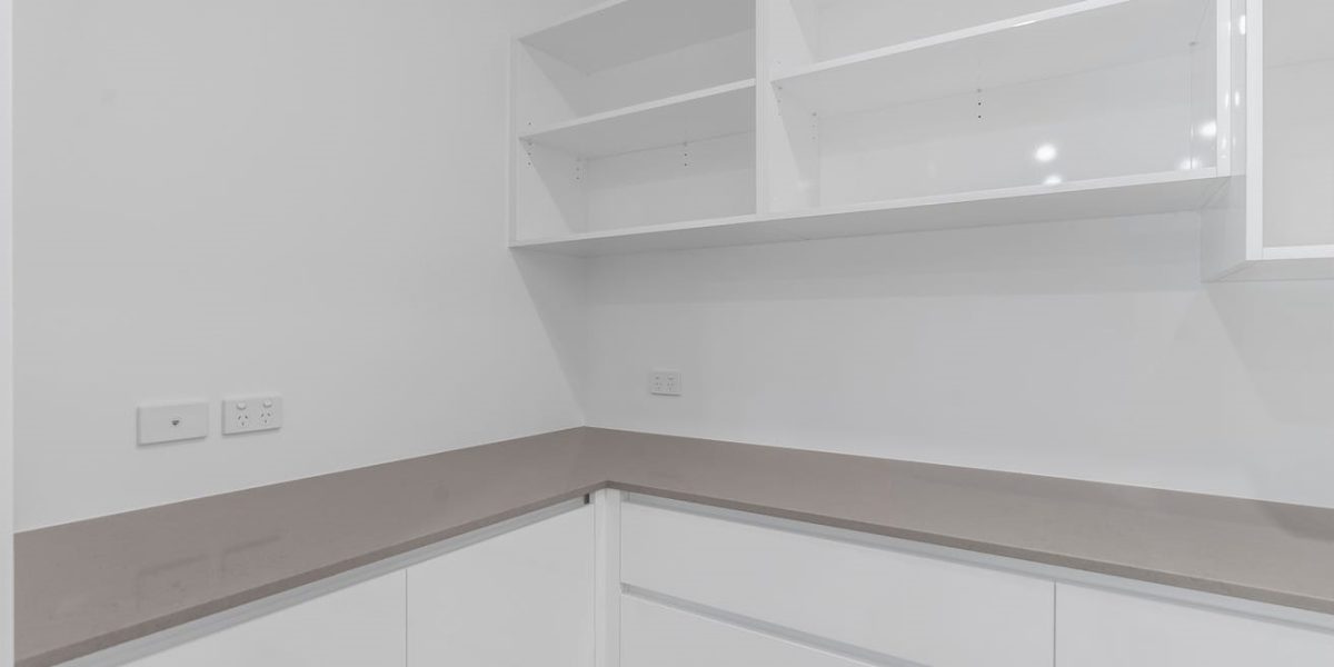 6 Baddely Close, Kewarra Beach, QLD 4879 AUS