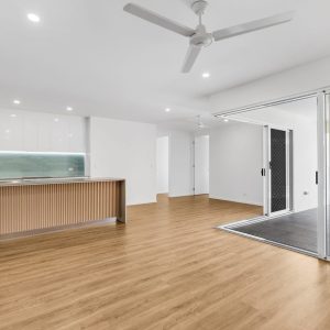 6 Baddely Close, Kewarra Beach, QLD 4879 AUS
