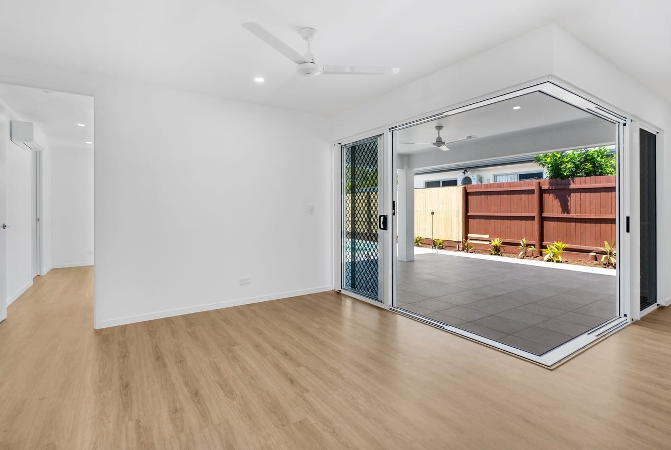 6 Baddely Close, Kewarra Beach, QLD 4879 AUS