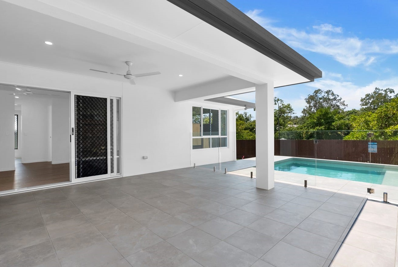 6 Baddely Close, Kewarra Beach, QLD 4879 AUS