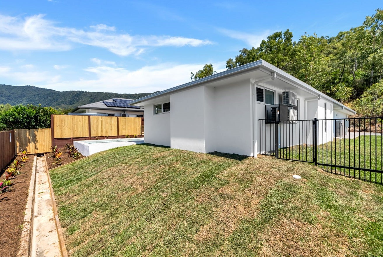 6 Baddely Close, Kewarra Beach, QLD 4879 AUS