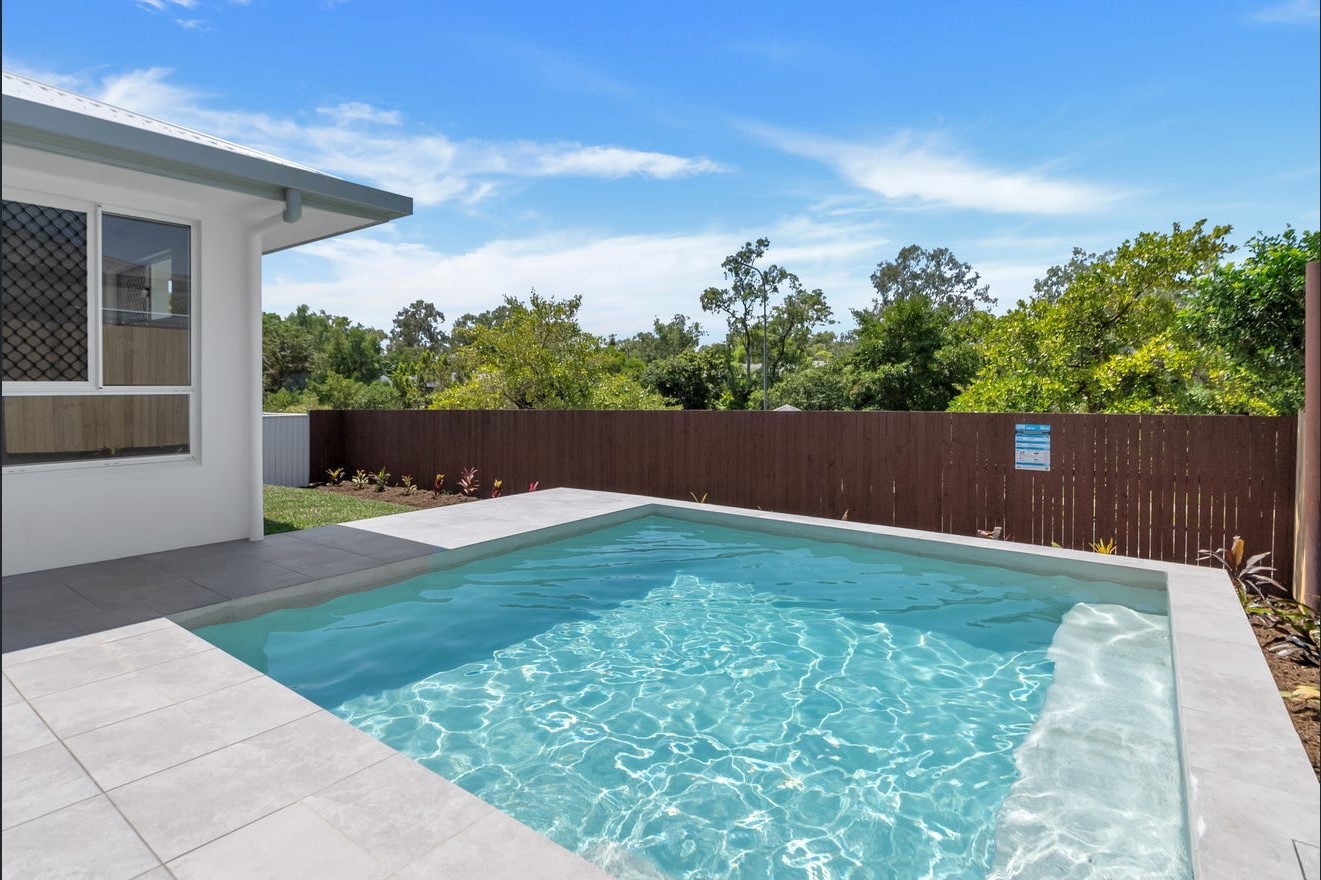 6 Baddely Close, Kewarra Beach, QLD 4879 AUS