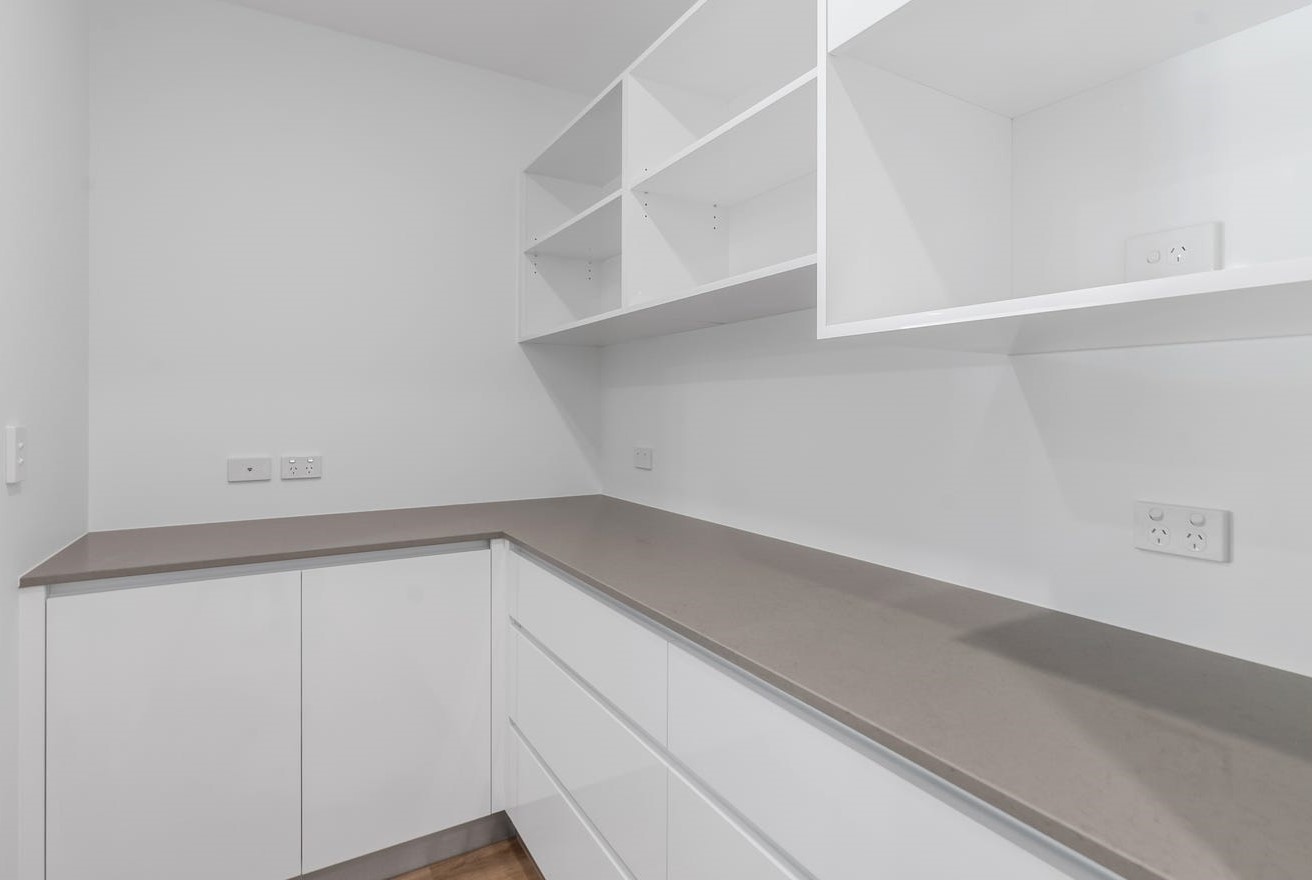 6 Baddely Close, Kewarra Beach, QLD 4879 AUS