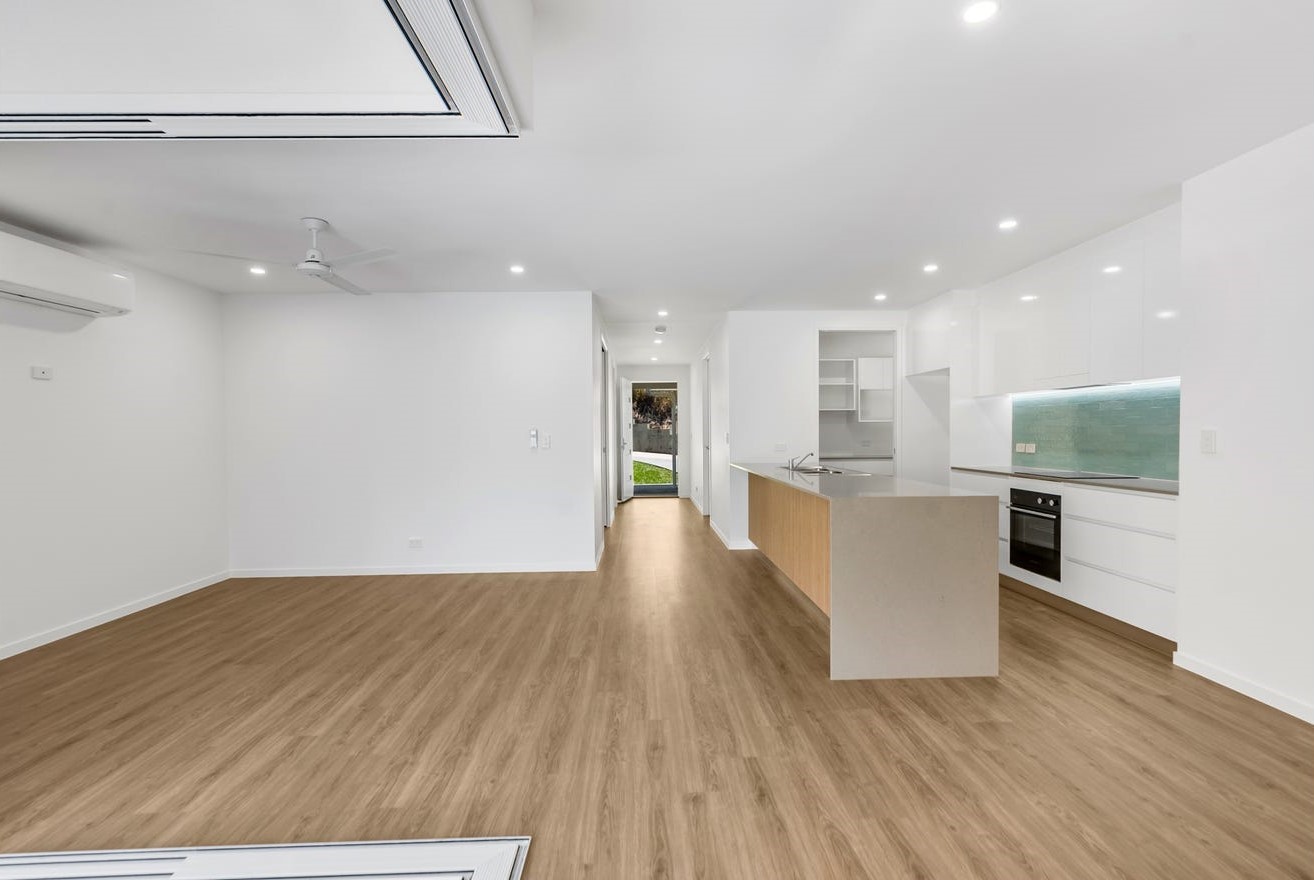 6 Baddely Close, Kewarra Beach, QLD 4879 AUS
