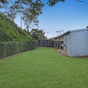 17 McFarlane Drive, Kanimbla, QLD 4870 AUS