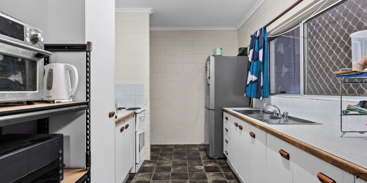 17 McFarlane Drive, Kanimbla, QLD 4870 AUS
