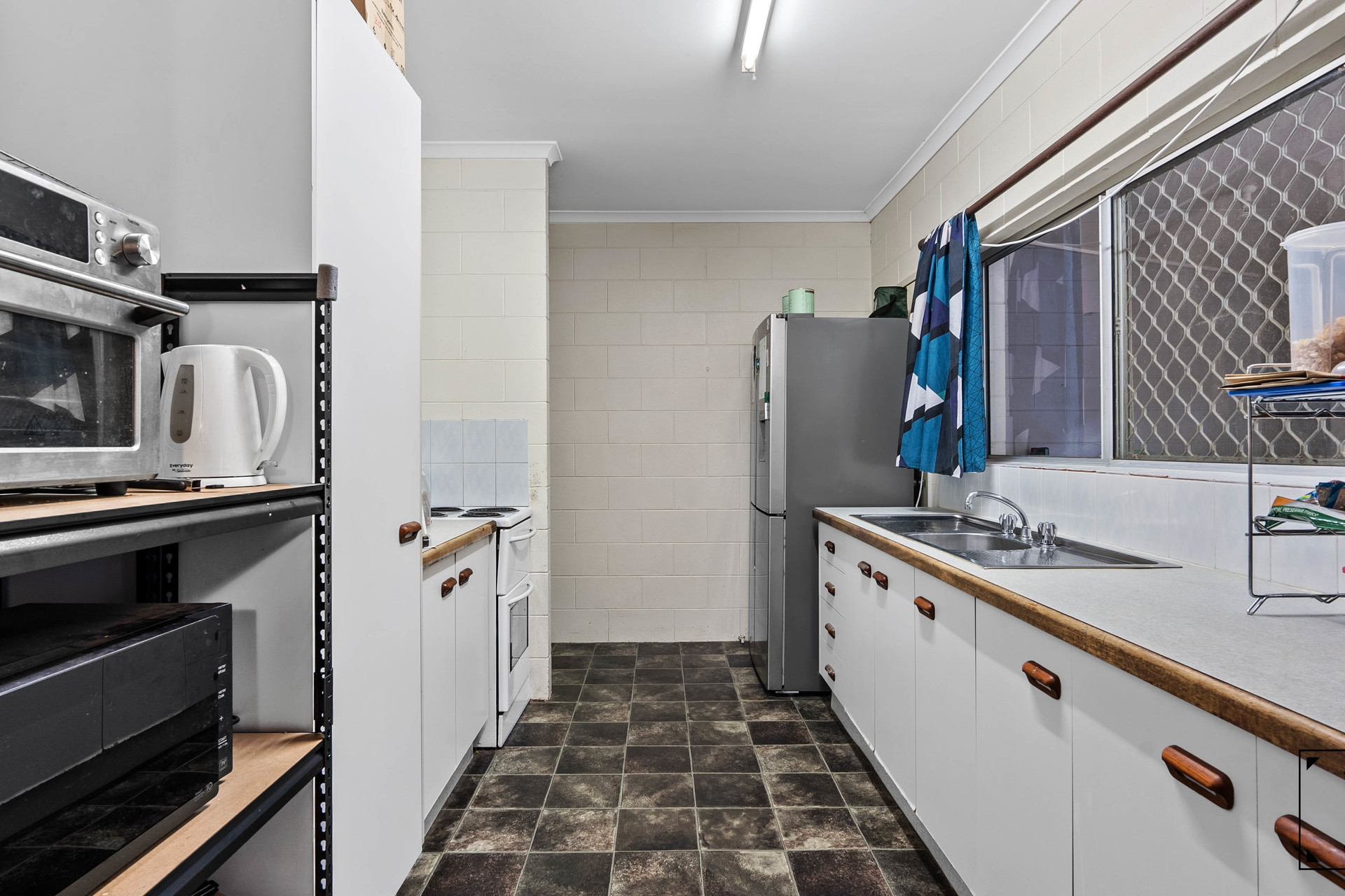 17 McFarlane Drive, Kanimbla, QLD 4870 AUS